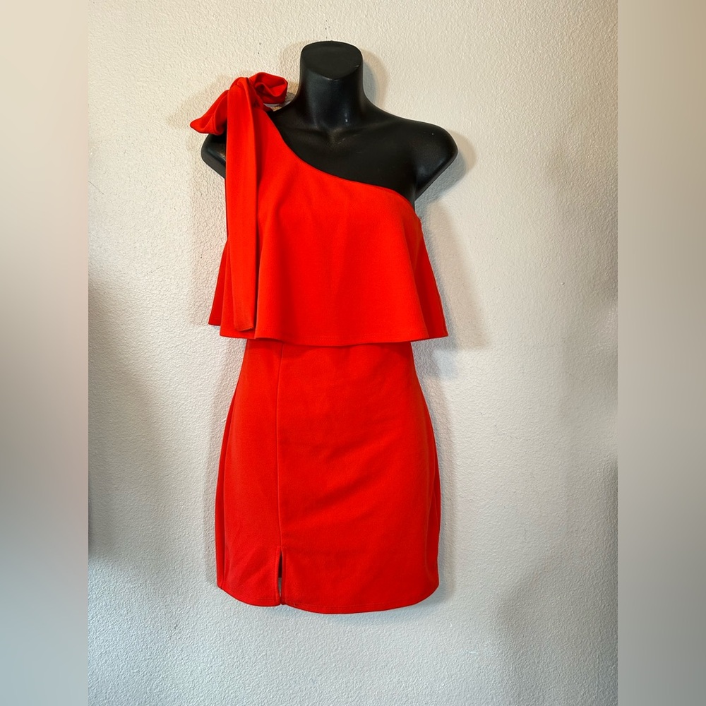 Blue Blush Chic One Shoulder Mini Dress Size Small - Picture 4 of 9